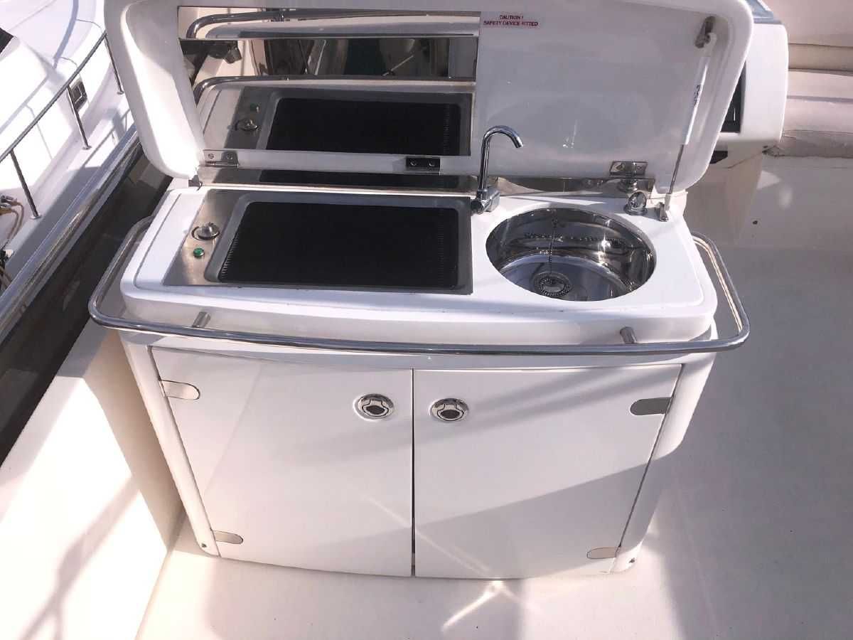 PRINCESS 50 Flybridge ( Принцесс 50 с Флайбриджем ) моторная яхта