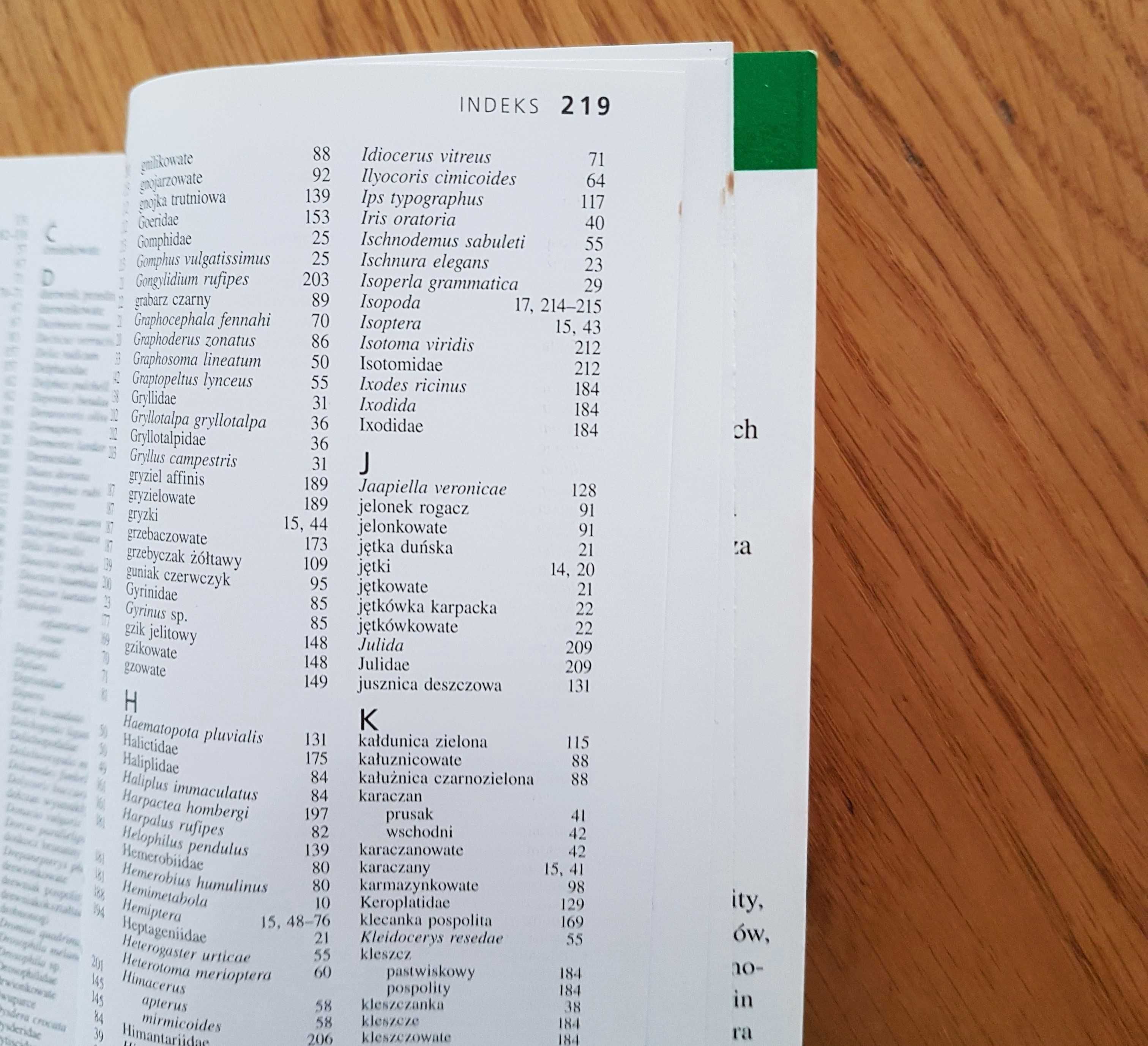 Kieszonkowy atlas owadów i pajęczaków, George C. McGavin