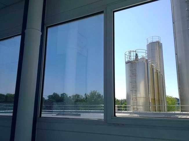 oklejanie szyb okien folią przeciwsłoneczną lustro weneckie Lublin