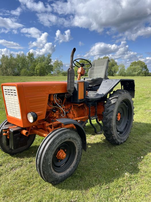 Продам трактор т 25 .