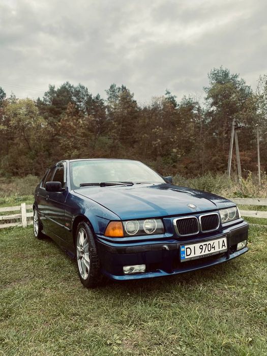 Продам. BMW e36.
