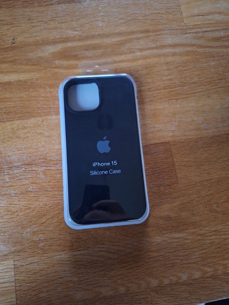 Silikonowy case Iphone 15