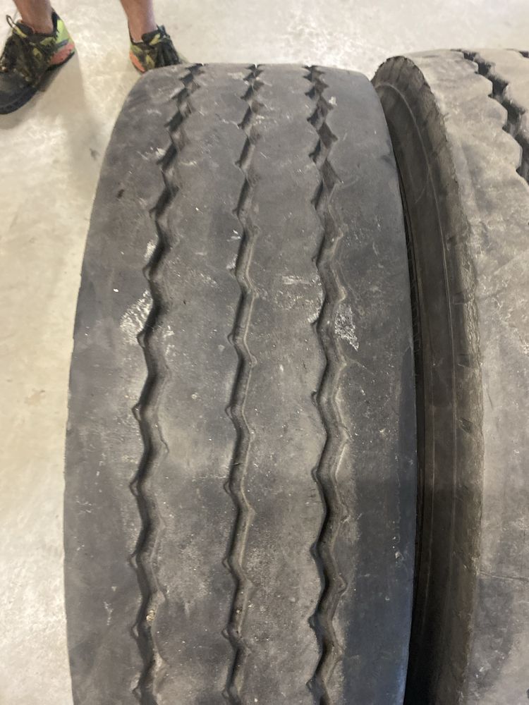 Opony cieżarowe 7.5 tony pirelli st-01 215/75r17,5 dwie sztuki wysylam