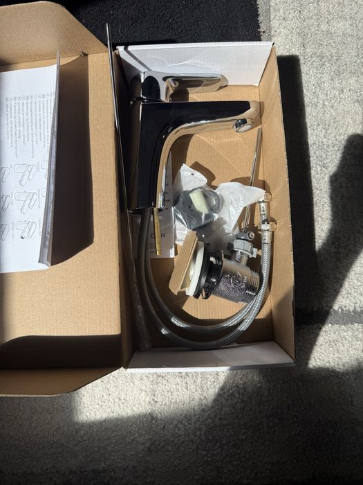 Bateria umywalkowa jednouchwytowa VIGOUR chromowana