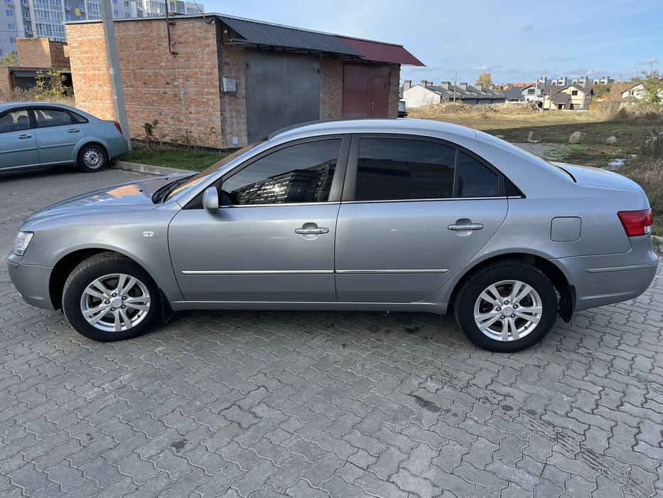 Продам Hyundai Sonata 2.0 2008