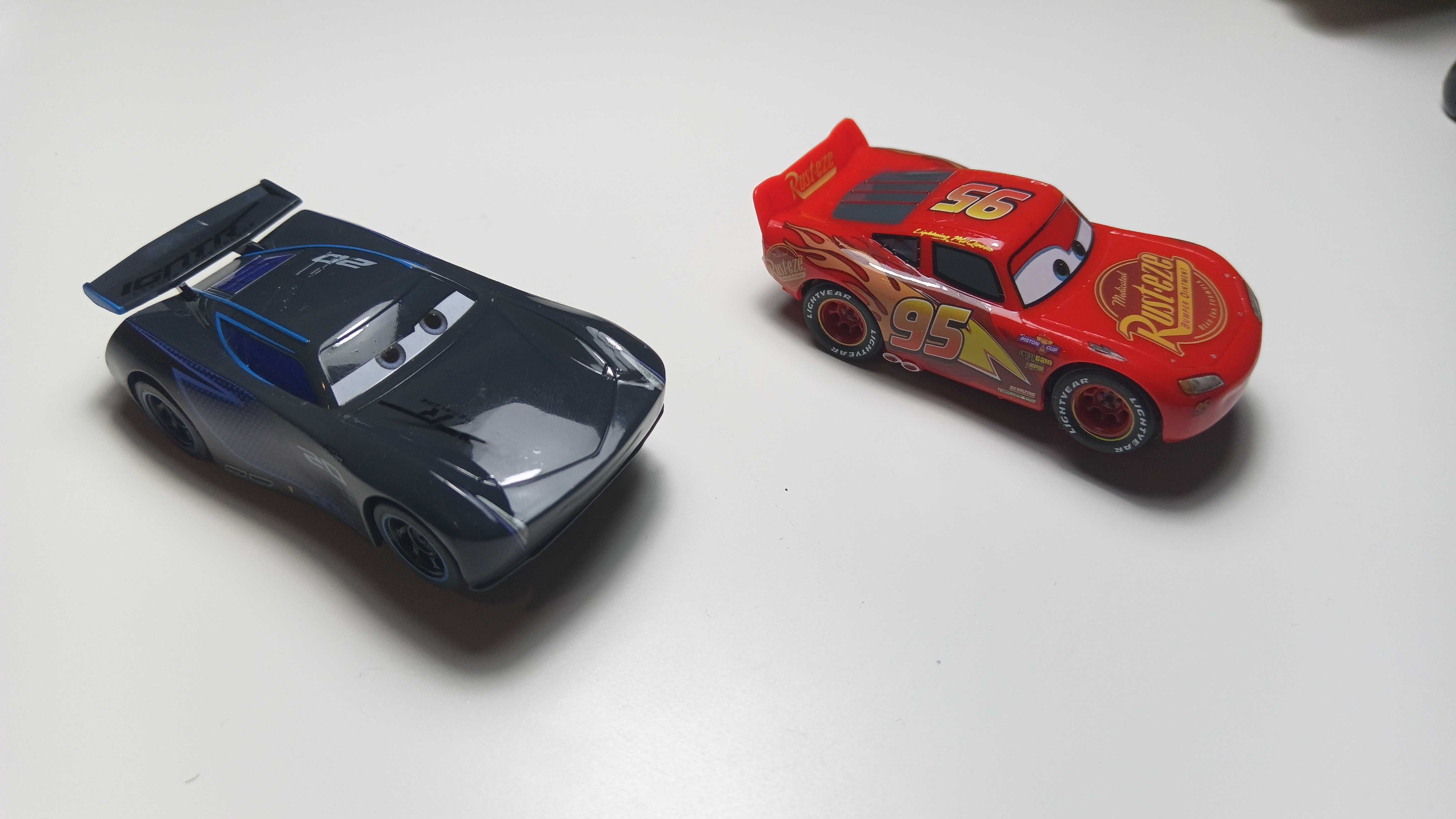 Tor samochodowy Carrera FIRST Disney Pixar Cars - Piston Cup 2,9 m