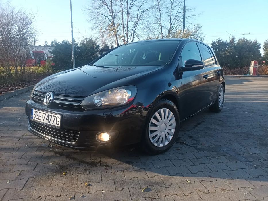 Volkswagen Golf ładna wersja style auto szyberdach niski przebieg
