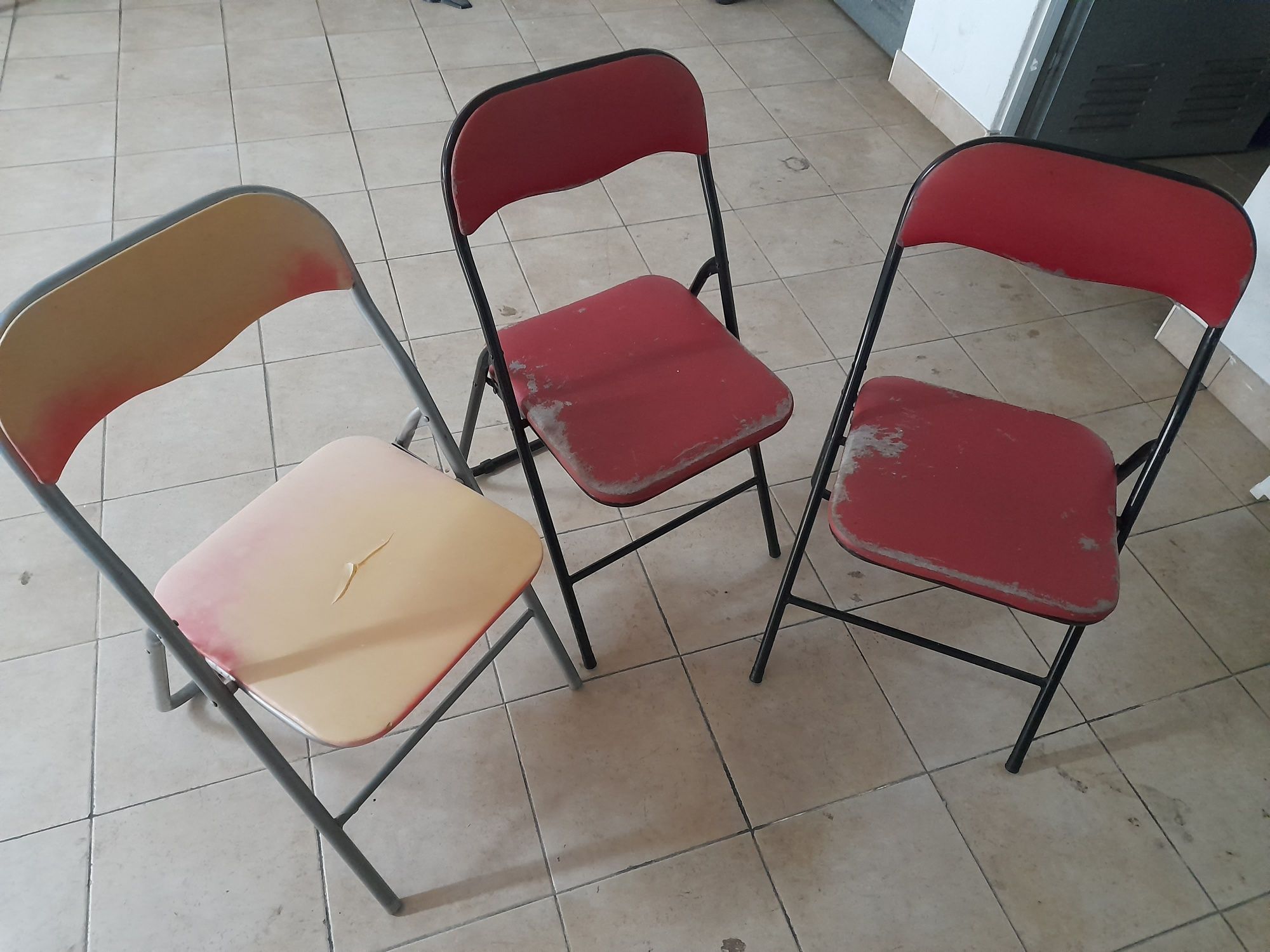 Conjunto 3 cadeiras articuladas para forrar