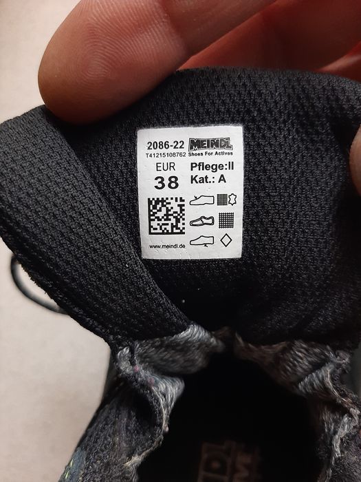 Трекінгові кросівки MEINDL. gore-tex.