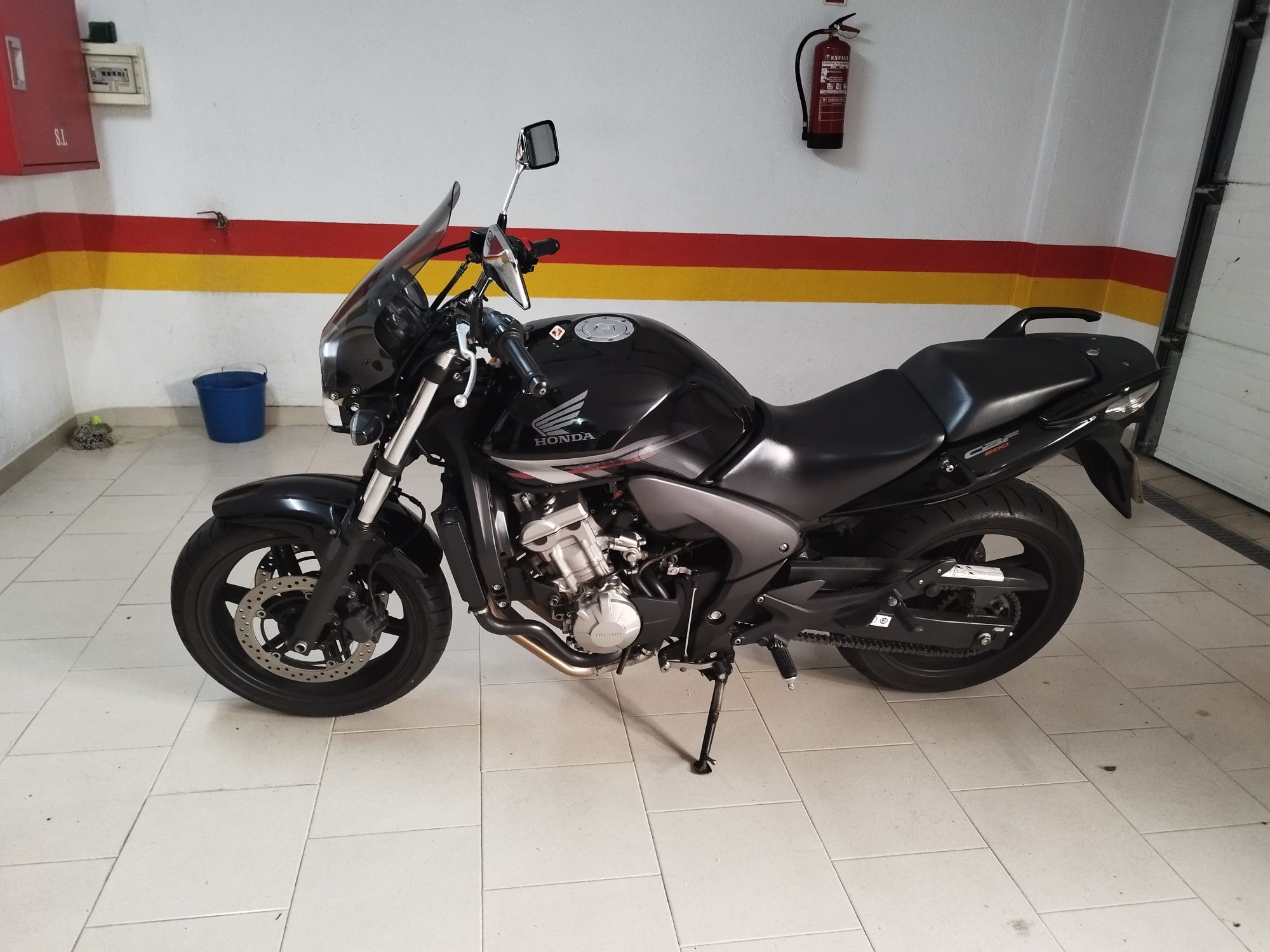 Honda estimada de garagem