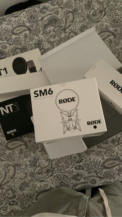 Microfone Condensador (Rode NT1)