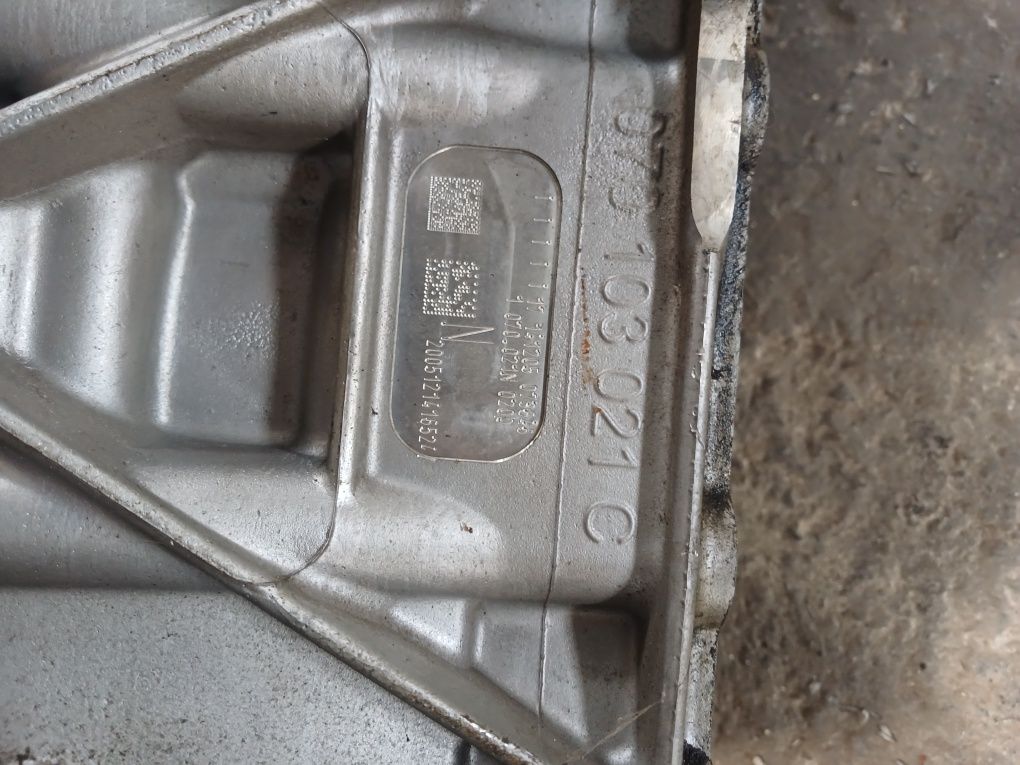 Блок цилиндров Таурег 2.5 ТДИ R5 BAC