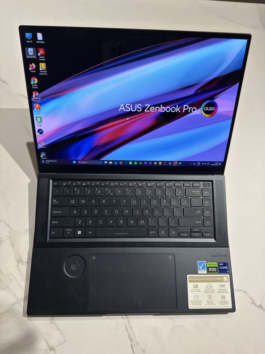ASUS ZenBook Pro 16X i9-13900H/64GB/1TB/RTX4070 OLED dotykowy, faktura