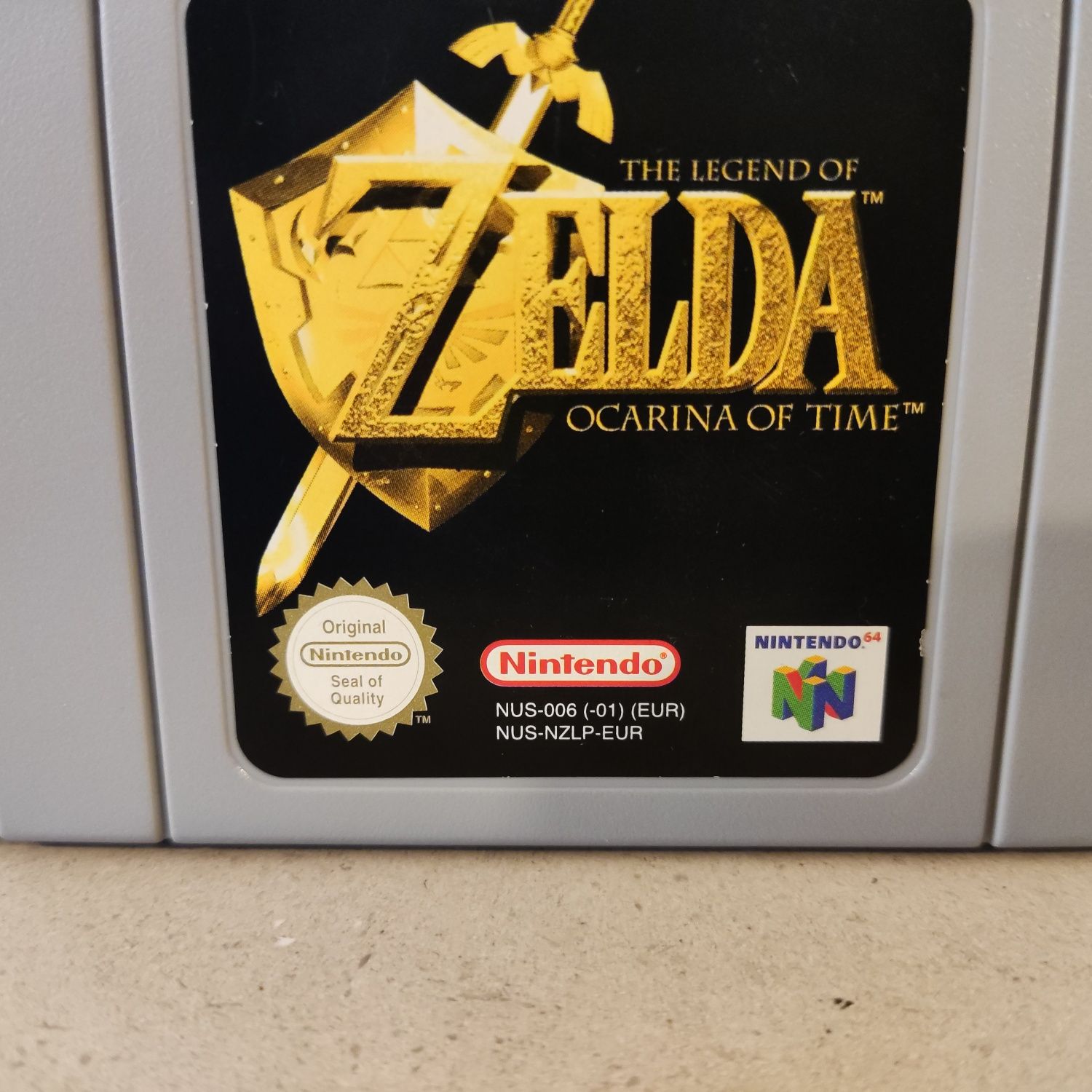 The Legend of Zelda Ocarina of Time - Nintendo 64 Cartridge