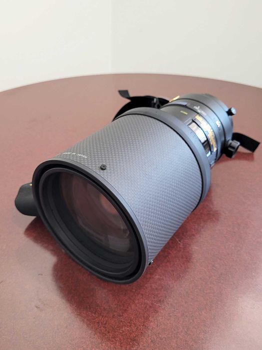 Об'єктив Nikon AF-S 300mm f/2.8G ED VR II