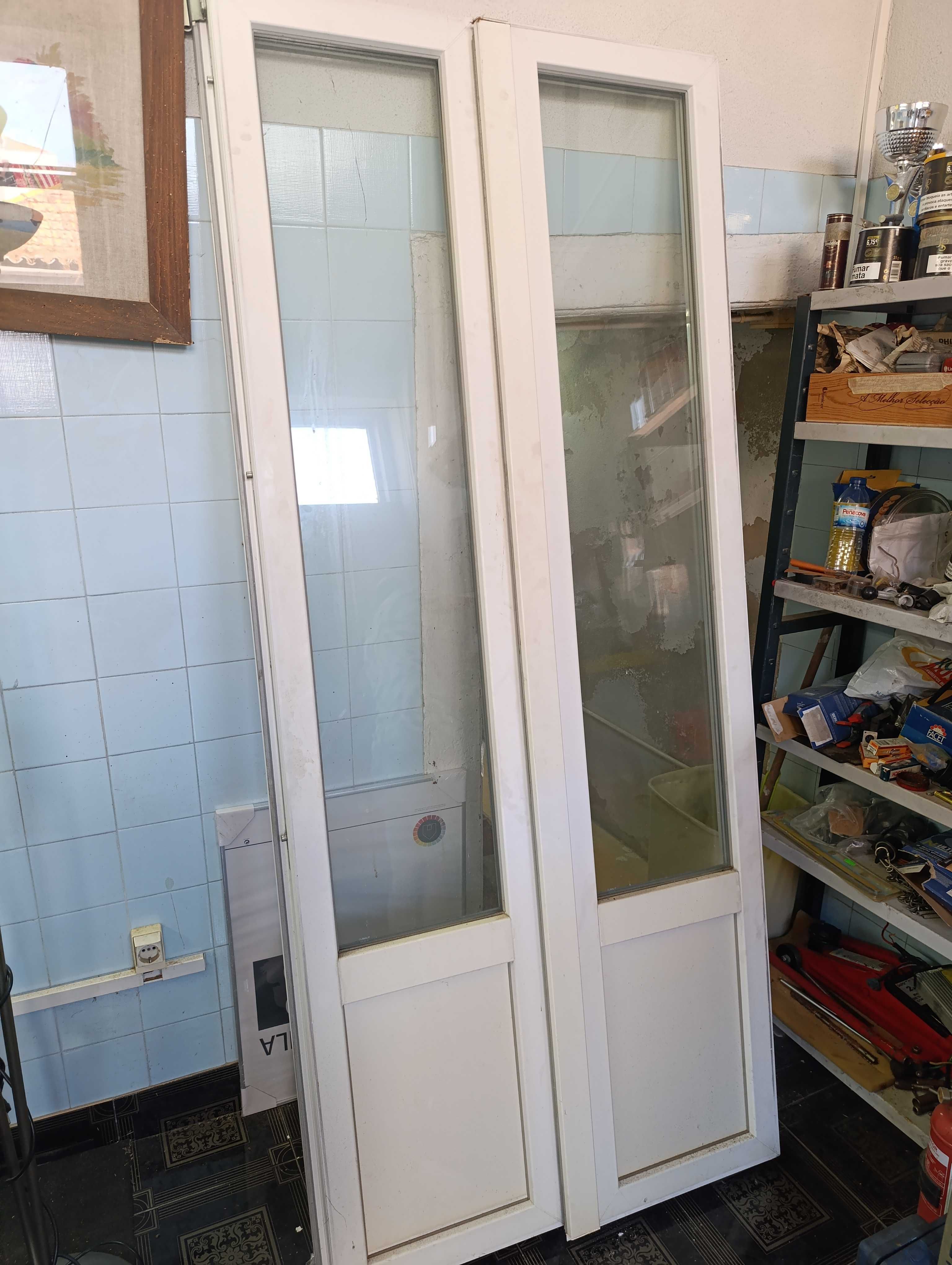 Portas Oscilo Basculantes usadas 100x220