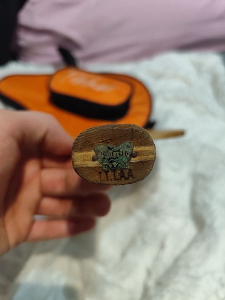 Deska z czarną blaszką Butterfly Jonyer H-FL