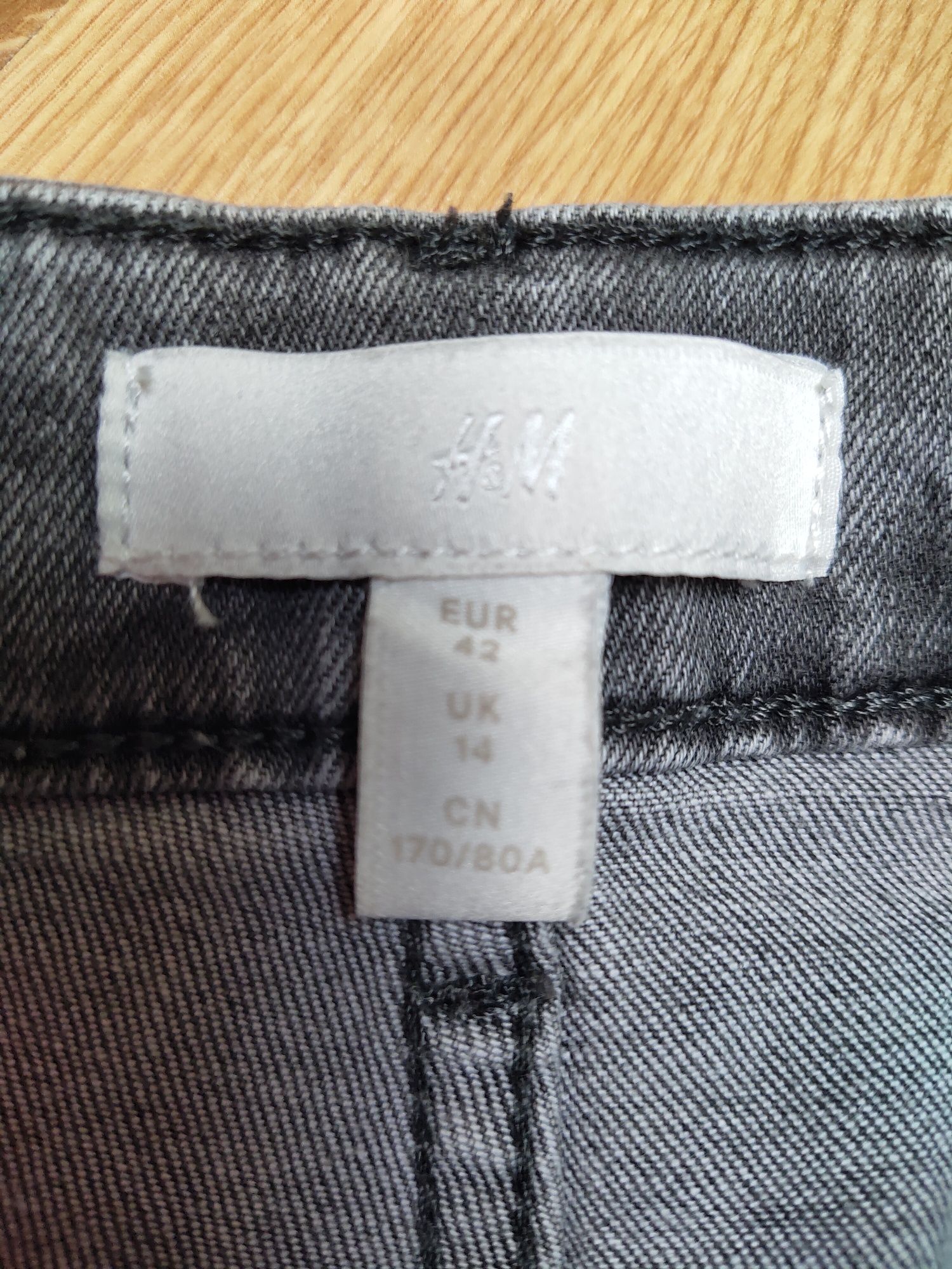 Spodnie dżinsy H&M rozm 42