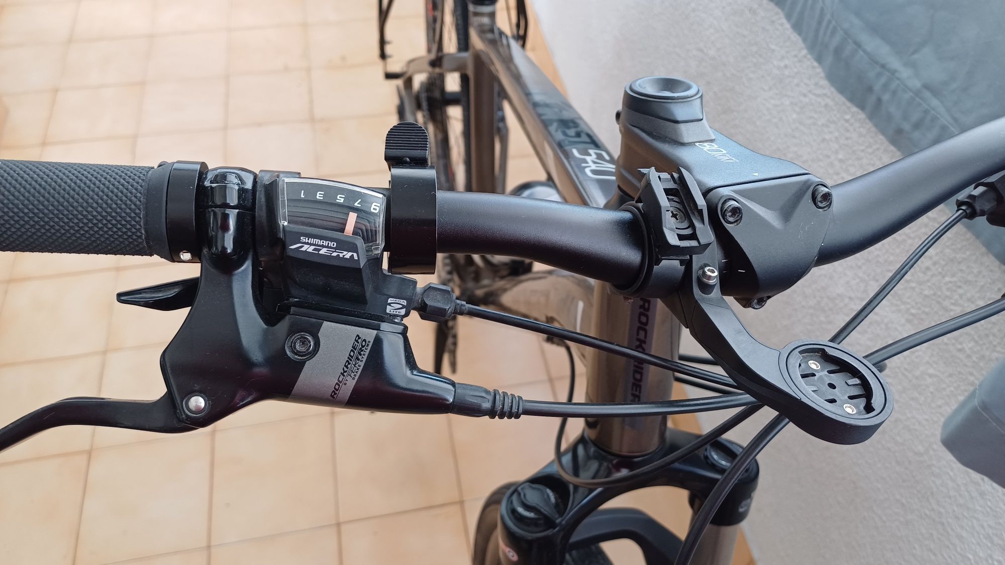 Bicicleta Rockrider ST540 +EXTRAS