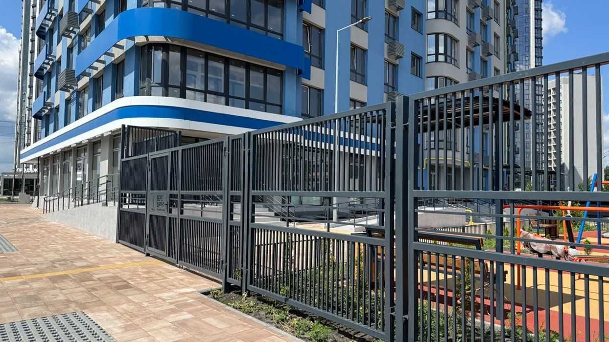 Чудова 1к квартира 48м Берег Дніпра Дніпровська набережна Осокорки!