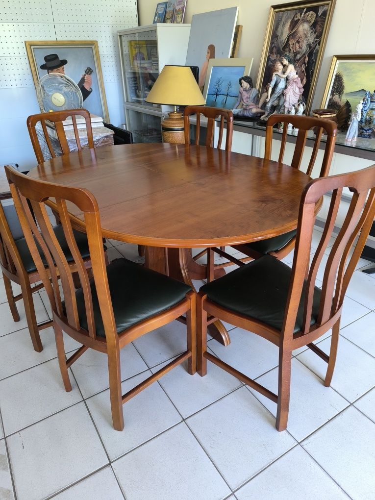Mesa Sala Jantar Extensível com 6 Cadeiras