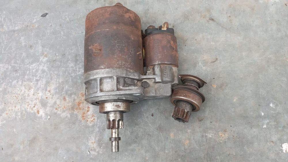 Продам стартер на фольксваген транспортер 1.8 бензин.р