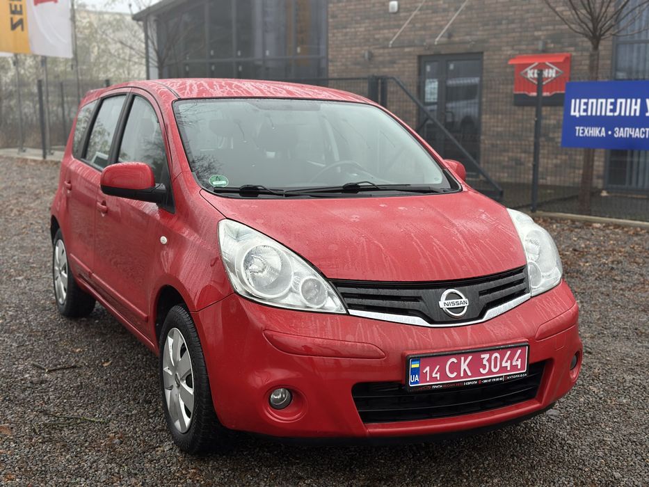 Продам Nissan Note 2010