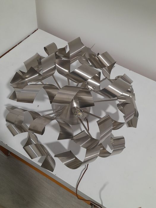 Candeeiro de teto em inox com 3 lâmpadas led