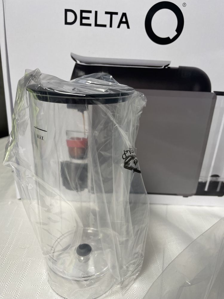 Кавоварка капсульна Delfa Q mini