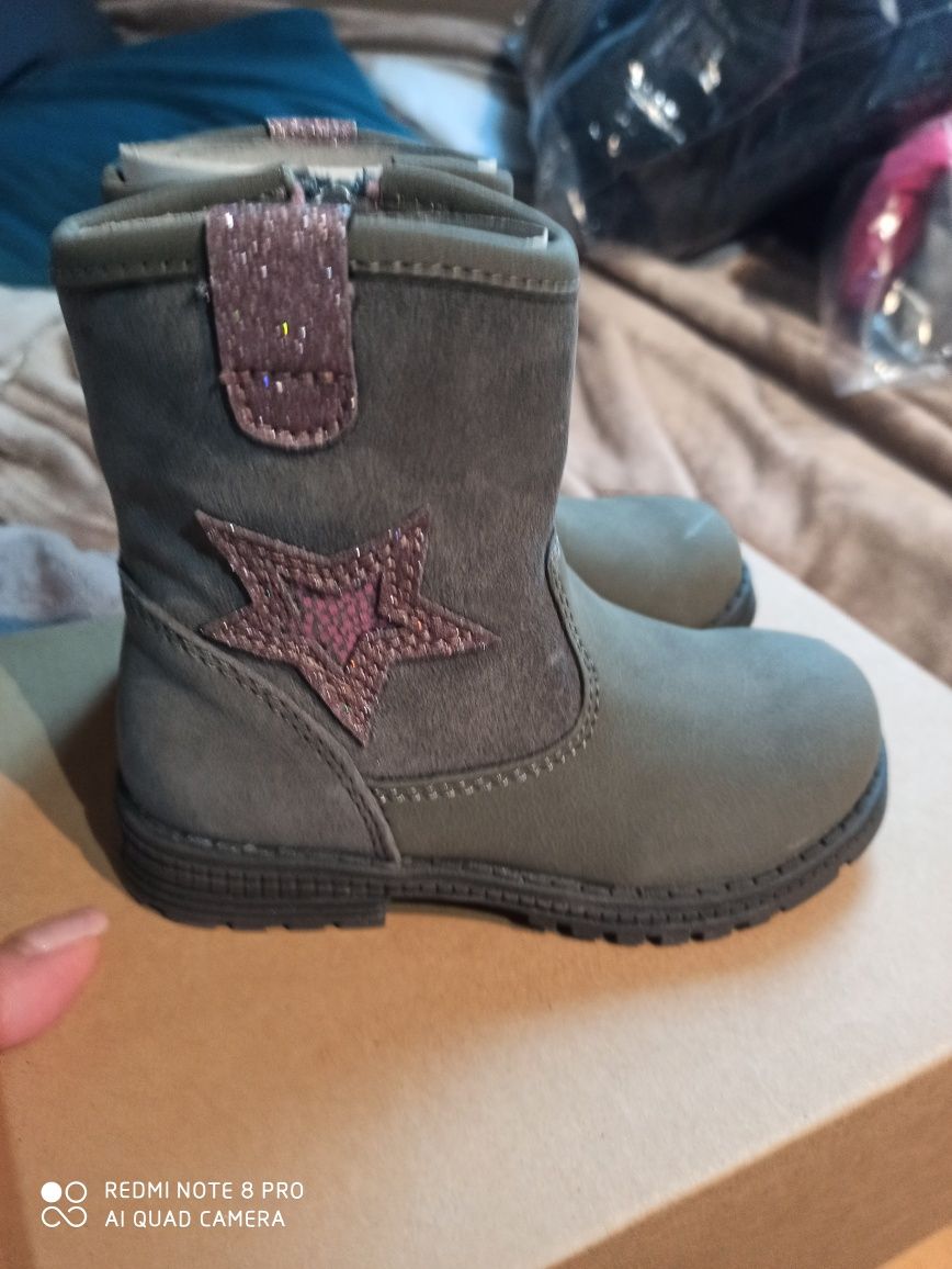 NOWE buty jesienno- zimowe skórzane FRIBOO r. 24 j EMEL MRUGAŁA zimowe