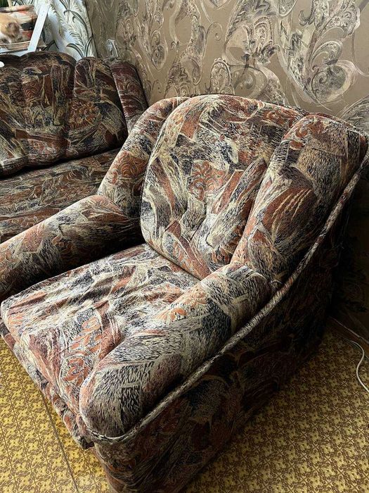 Диван і крісло мебель