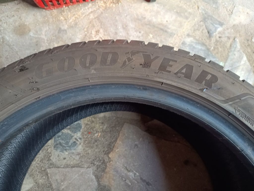 Opony całoroczne 225/45/17 2szt