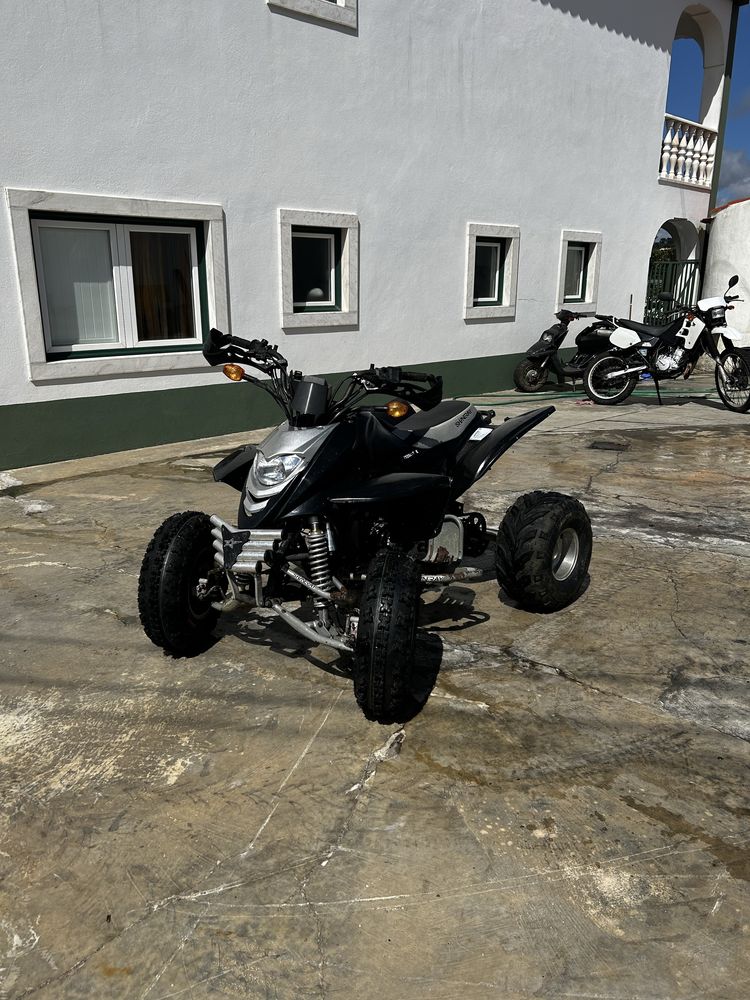 Moto 4 250cc shineray