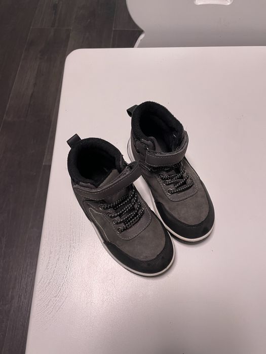 Ботинки для хлопчика ,27 розмір