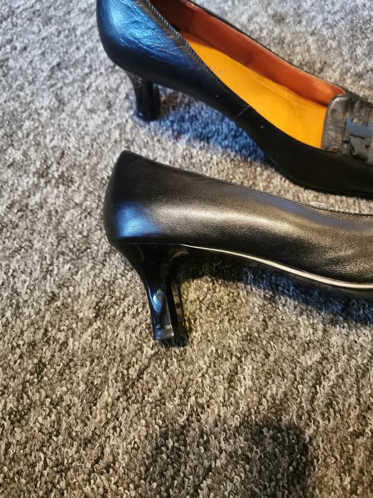 Damskie buty 39 skórzane.