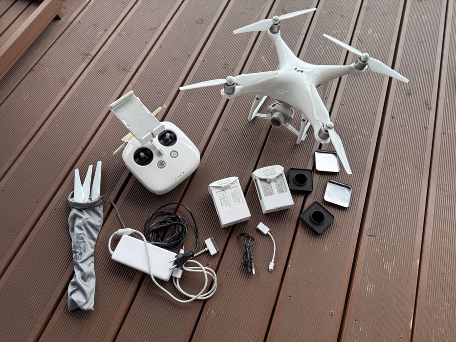 Dron DJI Phantom 4 Pro, zestaw, super stan