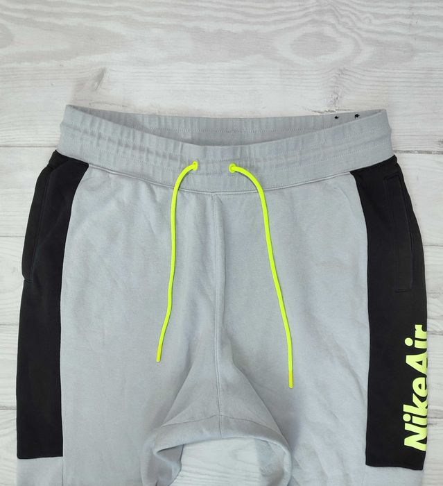 Spodnie dresowe Nike Air r. XL