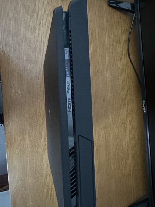 PS5 + 2 comandos e 7 jogos