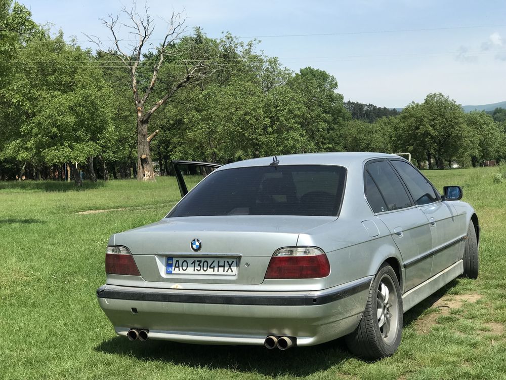 BMW e38 продам або обмін