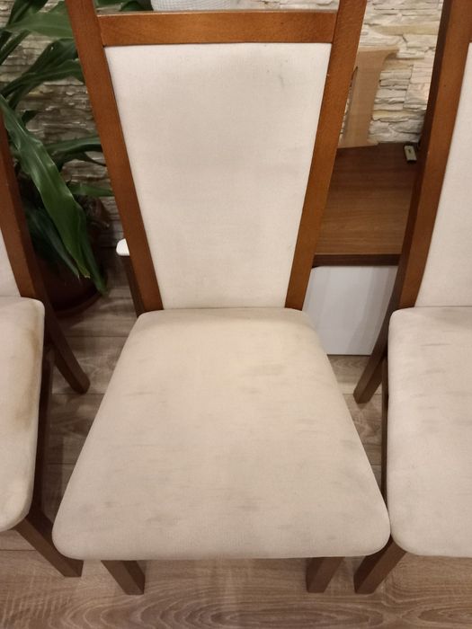 Stół drewniany + 4 krzesła