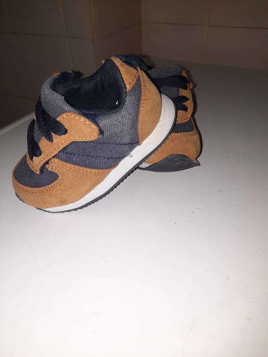 Sapato bebé camel e azul 20