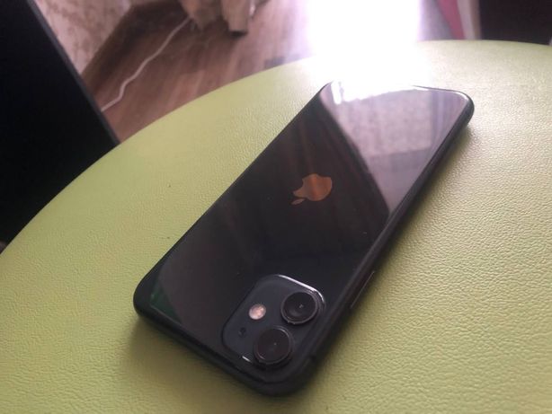 Apple IPhone 11 (black)