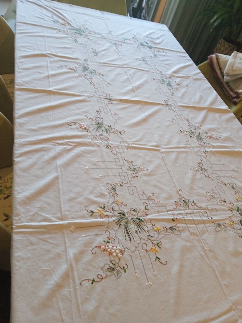 Toalha da madeira. cor verde e salmão. 160 x 260