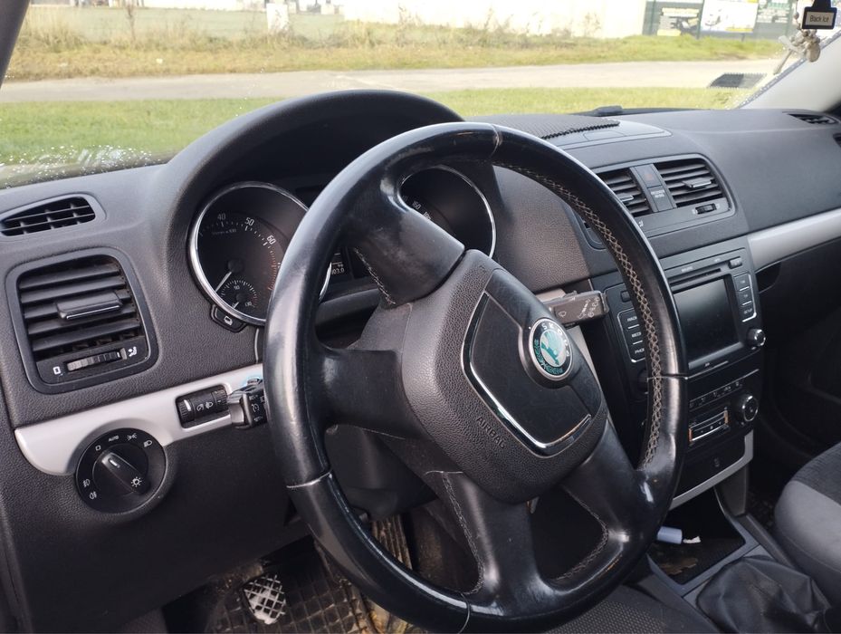 Skoda Yeti 1,2 benzyna 2011r. Mały przebied zadbany!!!