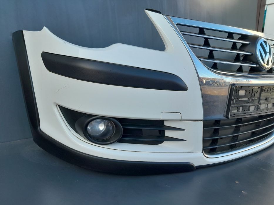 Бампер передній VW Touran Cross 2007-2010р Бампер Передний Тоуран Крос