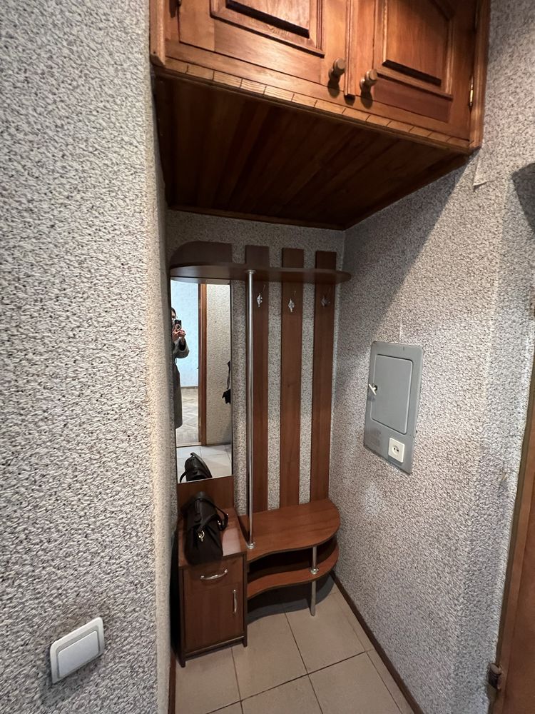 Продам 1 комнатную квартиру , метро Левада (проспект Гагарина)