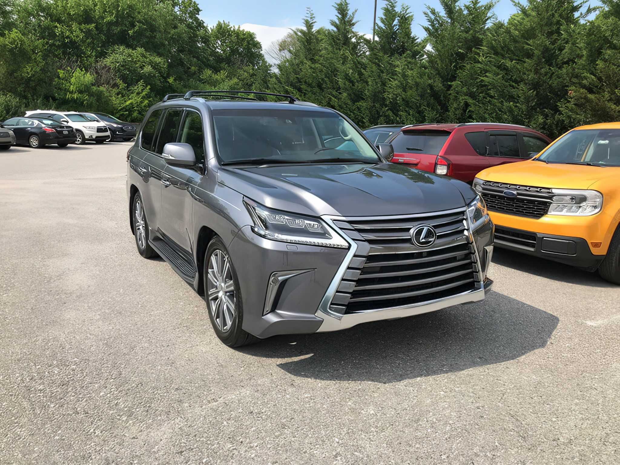 2016 Lexus LX 570