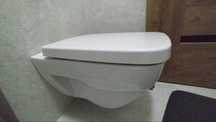 Misa WC Keramag Renova podwiewzana z półką
Podwieszana z półką