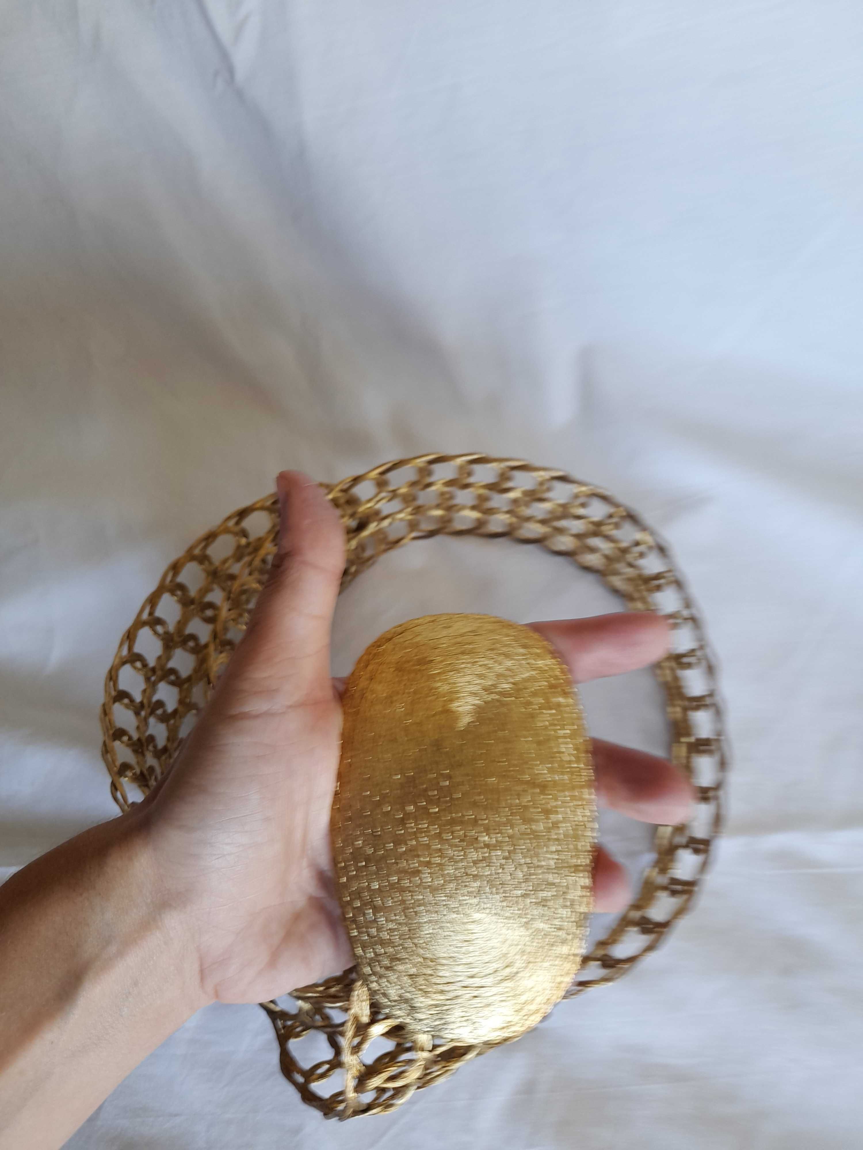 Cinto vintage em metal entrançado dourado