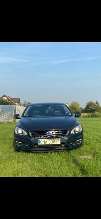 V60  plug in 288 KM  4x4   1 wlasciciel  super stan